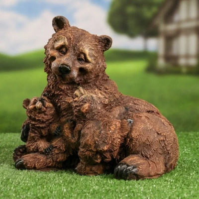 Фигура Медведица с двумя медвежатами лежит Н-25см,L-27см,В-22см в интернет гипермаркете «Планета Лета». Фото