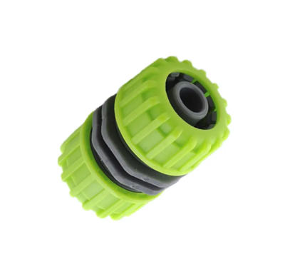 Муфта 1/2х1/2 соединительная 'Урожайная сотка' (YM5808) в интернет гипермаркете «Планета Лета». Фото